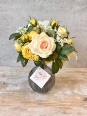 Láska plná růží ve skle s "umělou vodou"